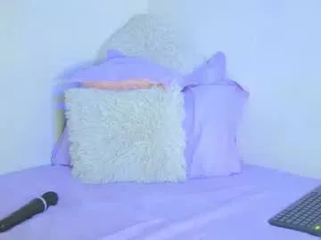 angie_bigboobs live room