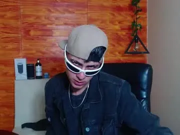 bastiaan_28 live room