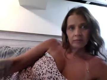 blueeyedddvixen Image 2