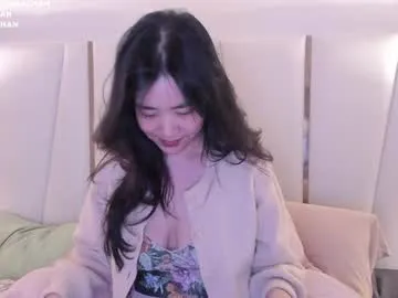 clara_chan live room