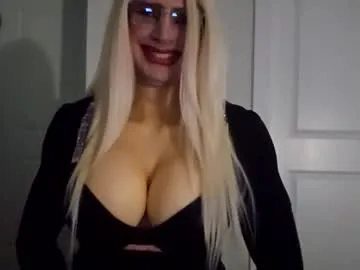 danicdgirl live room