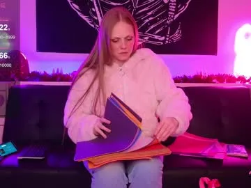 daphnemadison live room