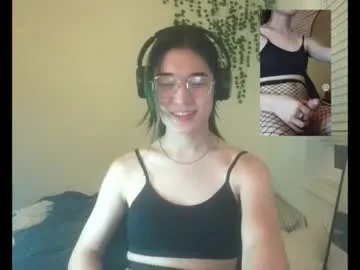 deciduousdoll Image 6