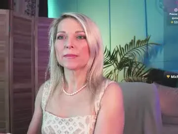 gloria_lovely Image 10