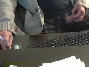 islandduke's Thumb Image