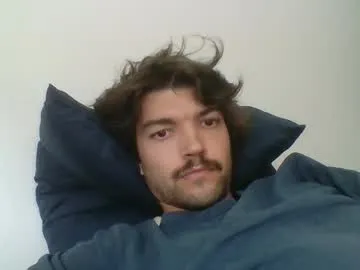 just_a_guy_with_a_big_cock live room