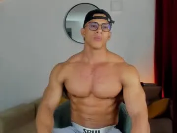 kale_tomson Image 11