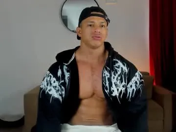 kale_tomson Image 12