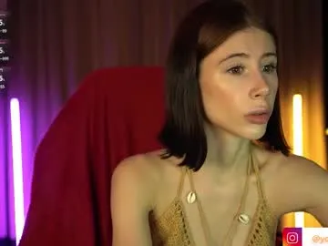 lady_nicolett Image 5