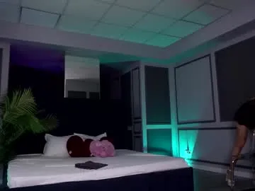 lalaroze's Thumb Image