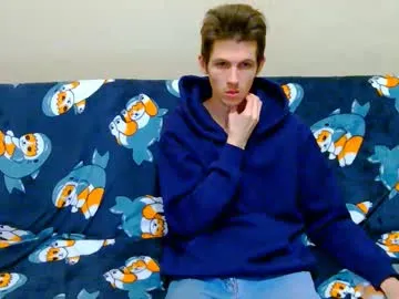 lester_broo Image 15