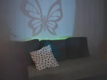 little_anitta Image 4