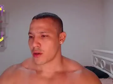 maxwel949813 Image 16