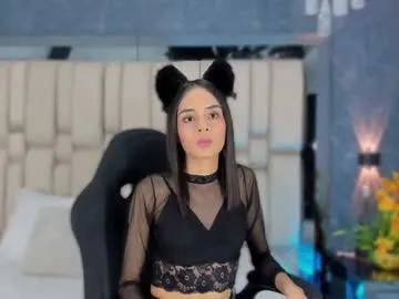 melany_hoffman live room