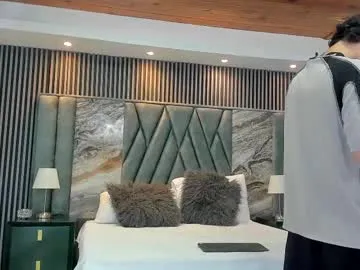 michaeel_blue Image 10