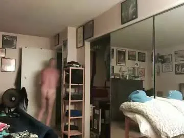 nakedmonkey Image 15