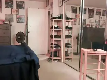 nakedmonkey Image 17