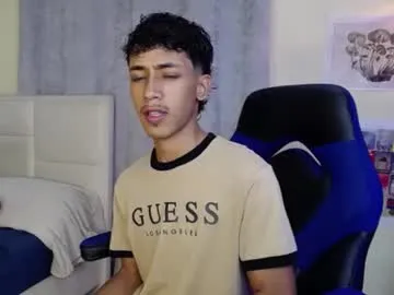 ostin_18hot Image 14