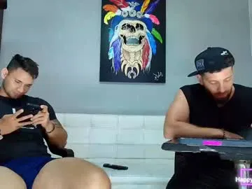 the_golden_boys live room