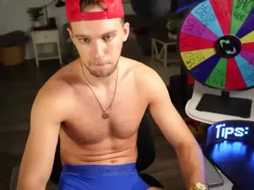 troy_greenxo Image 13