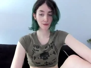 vesper_luxe live room