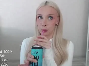 vickyfuckingdoll Image 6