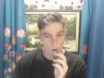 whiteboyinasia Image 7