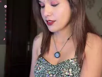 your_priya_77 Image 3