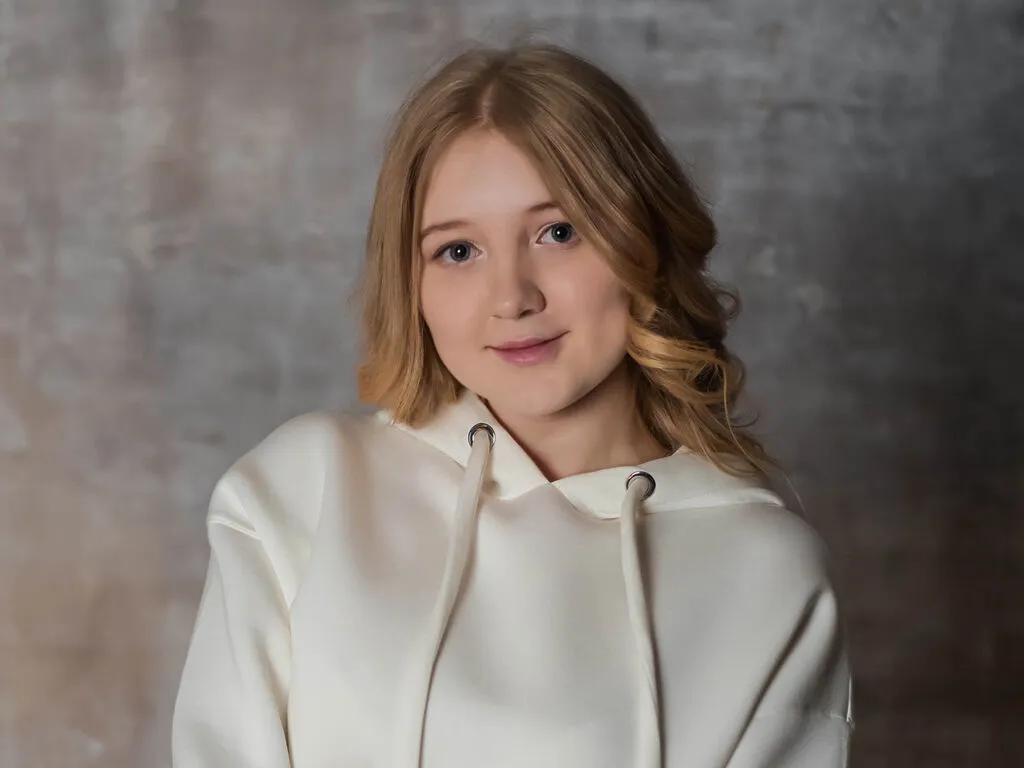 AlicePilgrim live room